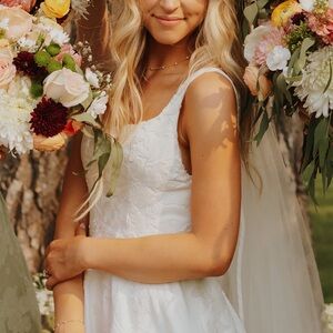 Wedding dress floral print